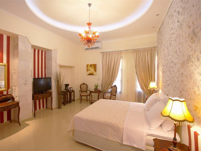 Casa Moazzo Suites And Apartments ريثيمنو المظهر الخارجي الصورة